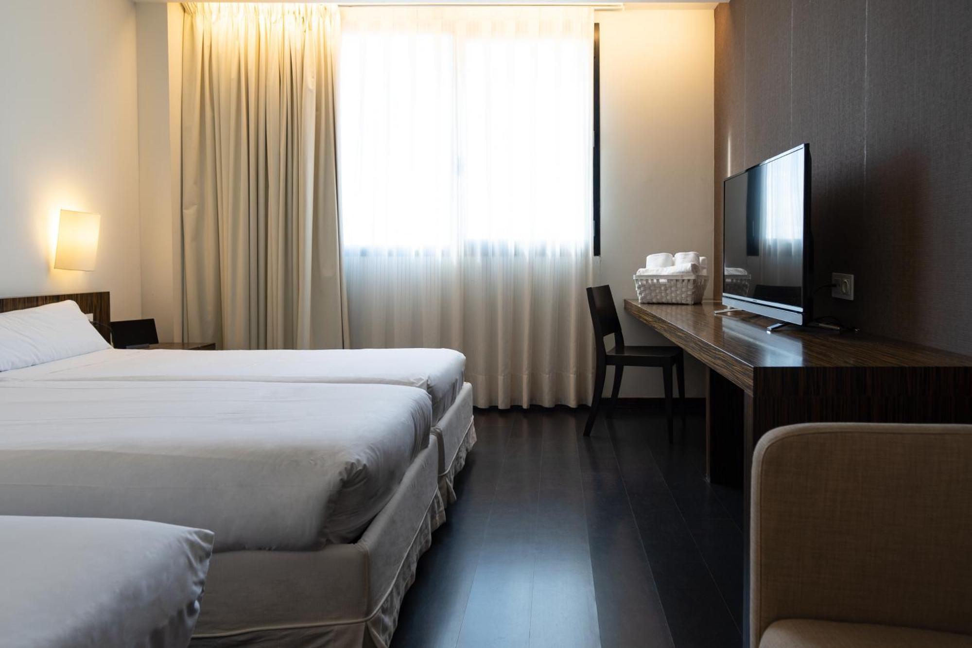 Eth Rioja Hotel อาโร ภายนอก รูปภาพ
