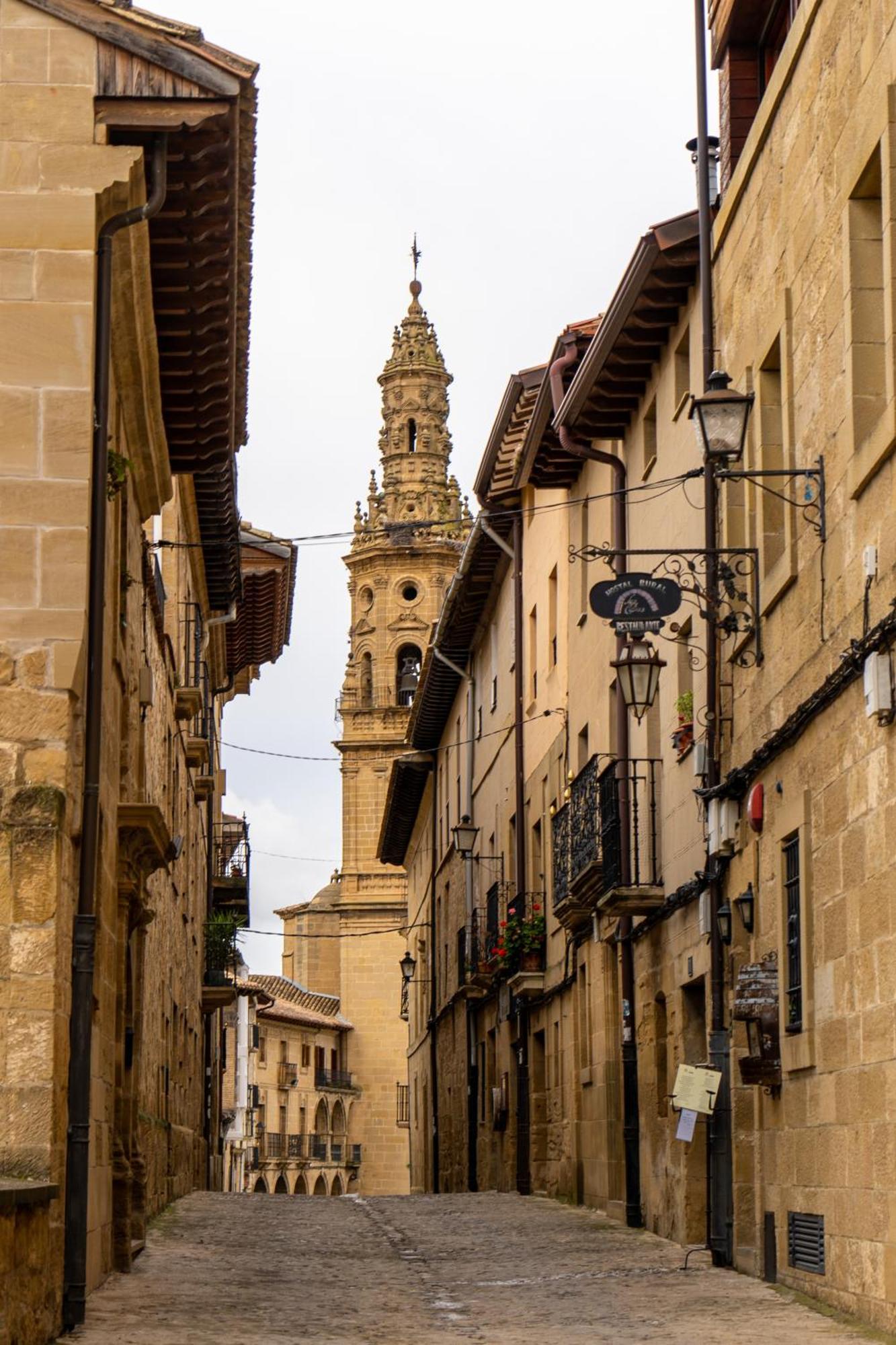 Eth Rioja Hotel อาโร ภายนอก รูปภาพ
